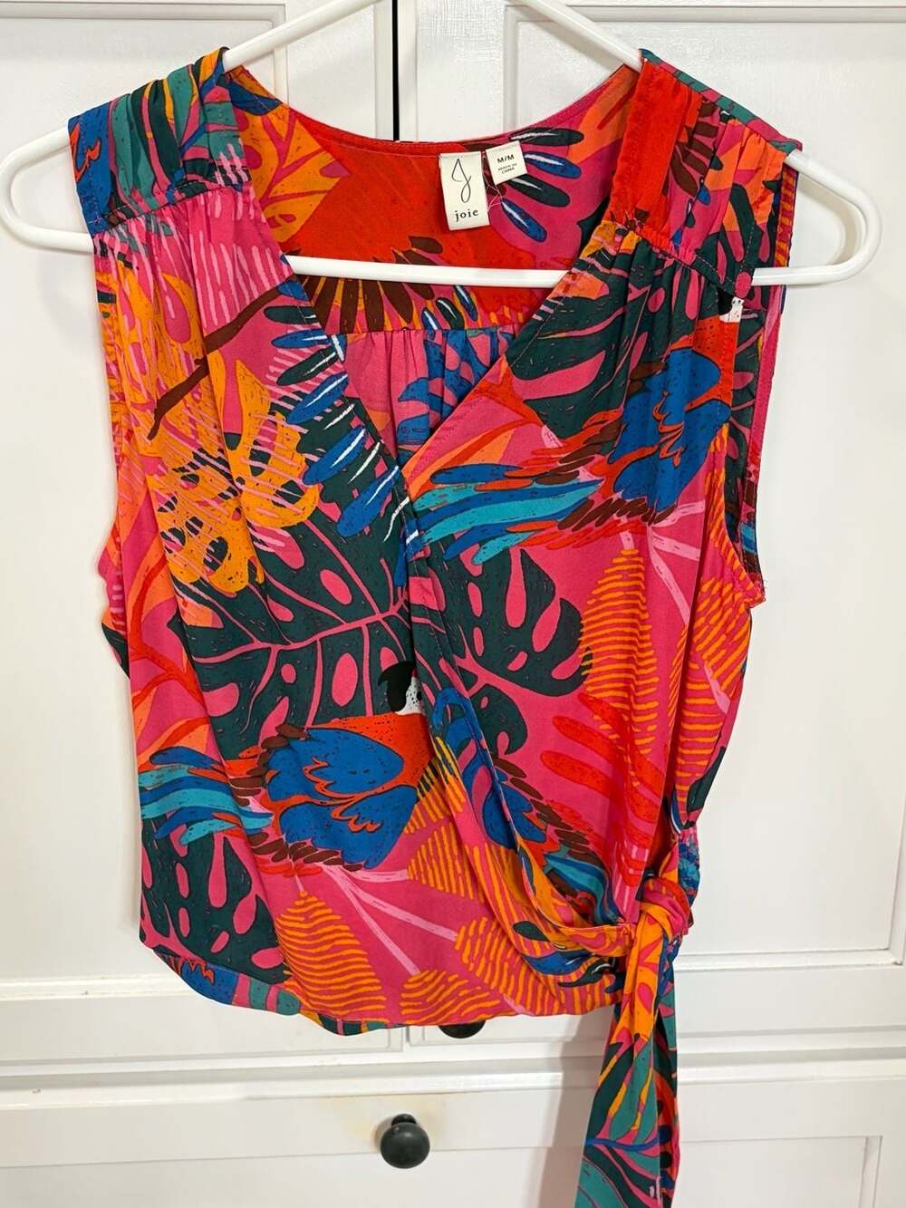 Joie Sleeveless Wrap Tropical Parrot Print Side Tie Pink Orange Top, M - Picture 3 of 8